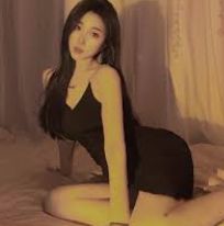人妻av88-家庭与个人成长的交响曲，人妻角色在AV88中的微妙平衡